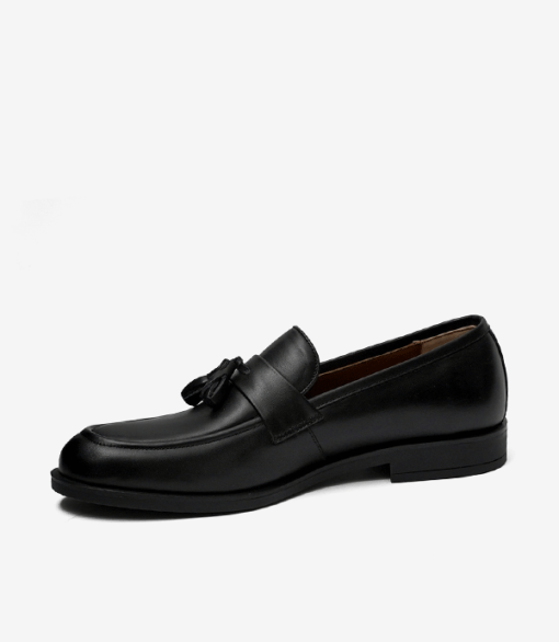 MOCASSIN EN CUIR NOIR AVEC POMPONS V9BT 250001 – Image 3